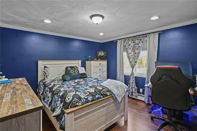 $699,000 | 1275 Seven Mile Road, Cranston, RI 02831