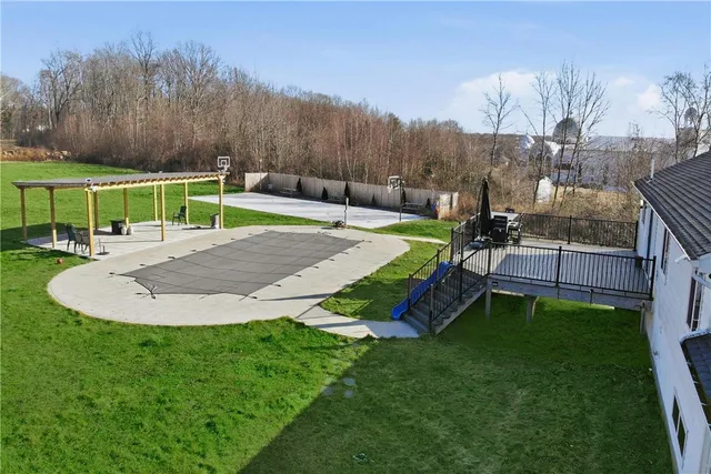 $699,000 | 1275 Seven Mile Road, Cranston, RI 02831