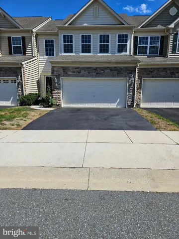 $420,000 | 228 Anita Court, Newark, DE 19702