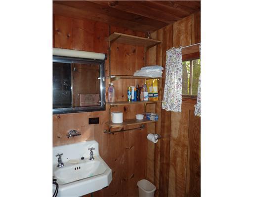 41 Widgeon Road Madison, ME 04950 - Photo 6 of 13 Bathroom.