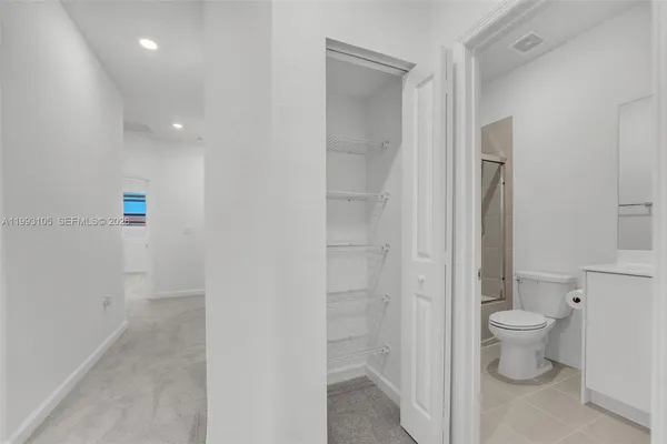 $3,300 | 2425 Southeast 28th Drive, Unit 2425, Homestead, FL 33035