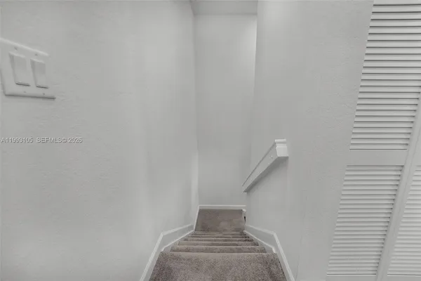 $3,300 | 2425 Southeast 28th Drive, Unit 2425, Homestead, FL 33035