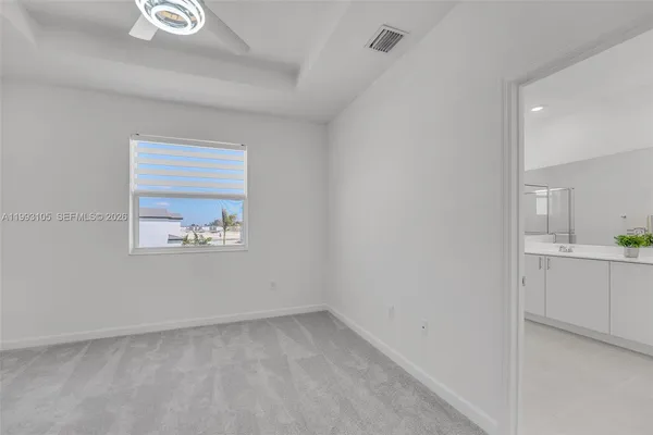 $3,300 | 2425 Southeast 28th Drive, Unit 2425, Homestead, FL 33035