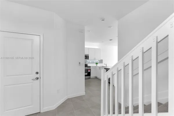 $3,300 | 2425 Southeast 28th Drive, Unit 2425, Homestead, FL 33035