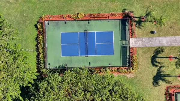 $3,300 | 2425 Southeast 28th Drive, Unit 2425, Homestead, FL 33035