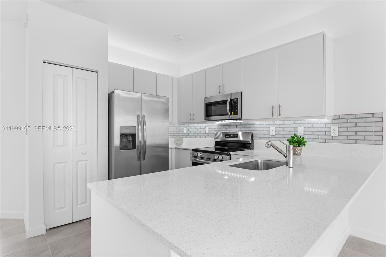 2425 Southeast 28th Drive, Unit 2425 Homestead, FL 33035 - Photo 92 of 98