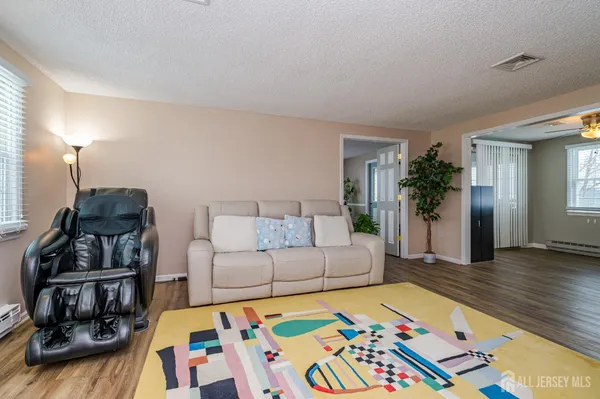 $310,000 | 217 Mayflower Way, Unit O, Monroe Township, NJ 08831