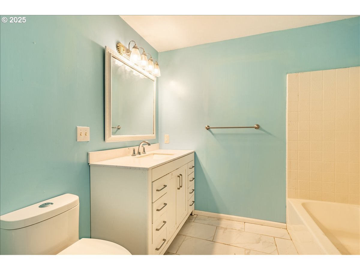 113 Main Street Dayton, OR 97114 - Photo 13 of 38