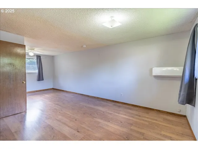 $399,900 | 113 Main Street, Dayton, OR 97114