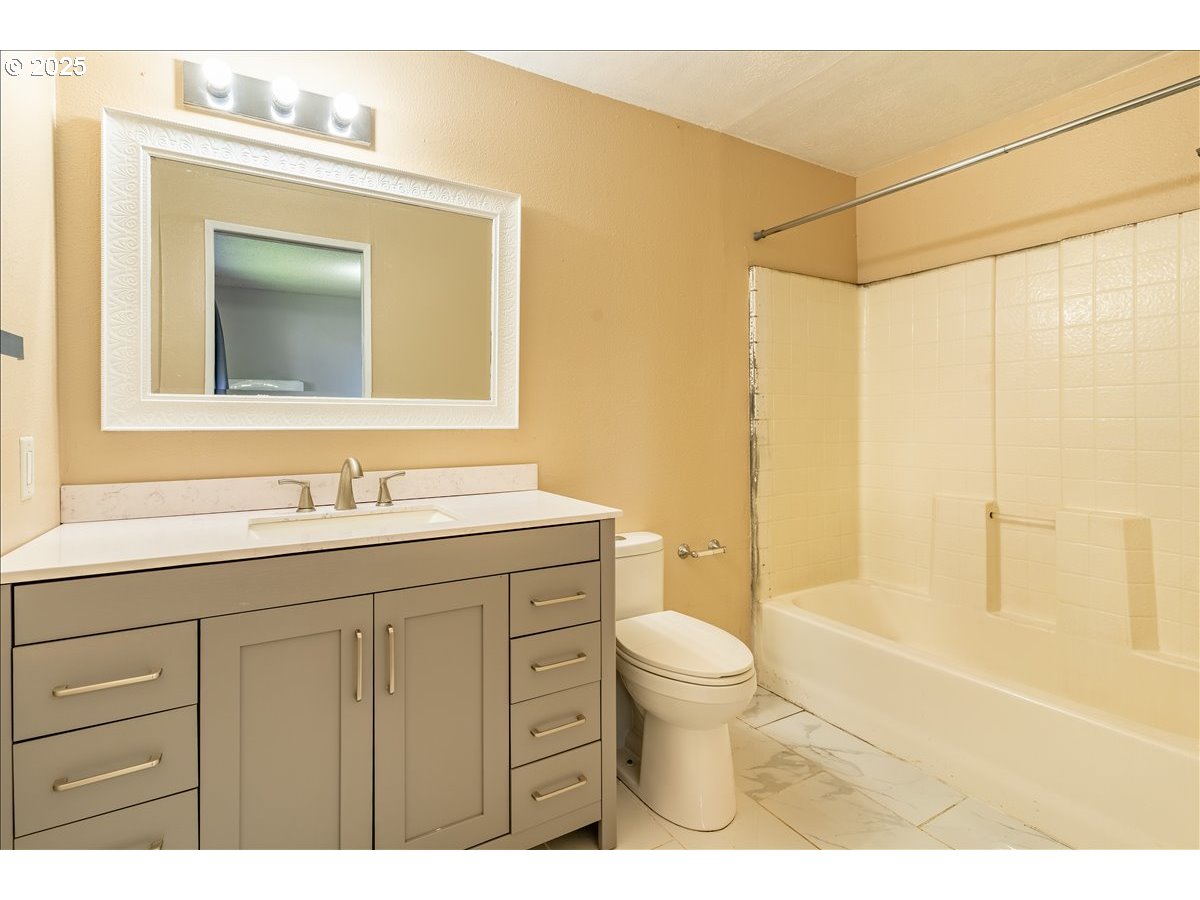 113 Main Street Dayton, OR 97114 - Photo 18 of 38