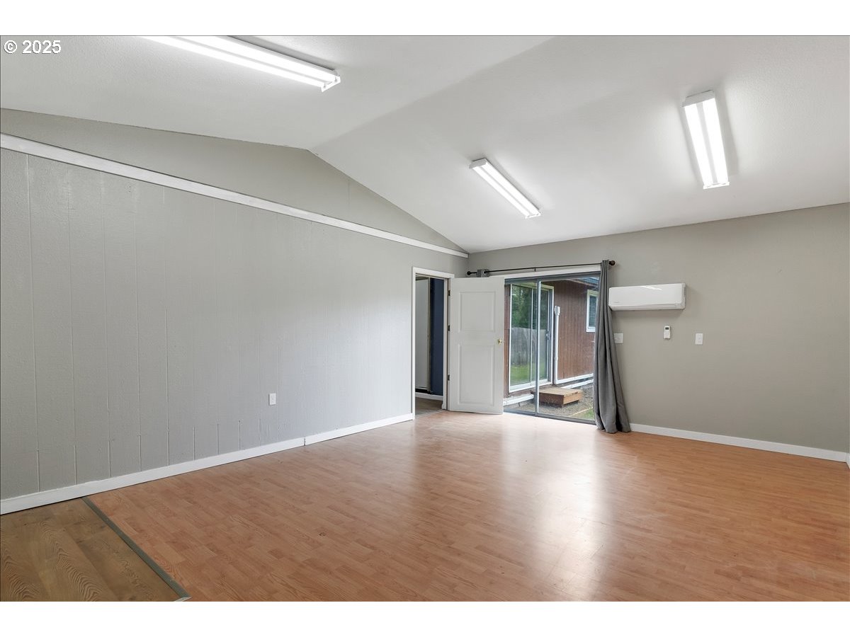 113 Main Street Dayton, OR 97114 - Photo 28 of 38