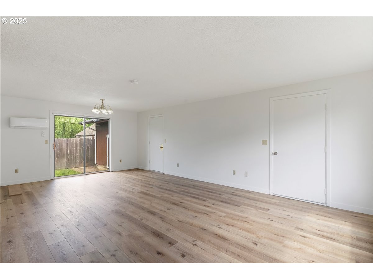 113 Main Street Dayton, OR 97114 - Photo 5 of 38