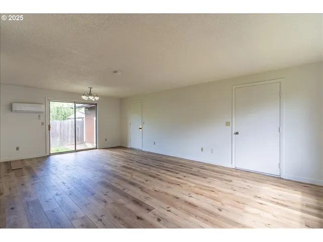 $399,900 | 113 Main Street, Dayton, OR 97114