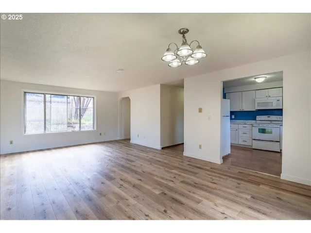 $399,900 | 113 Main Street, Dayton, OR 97114