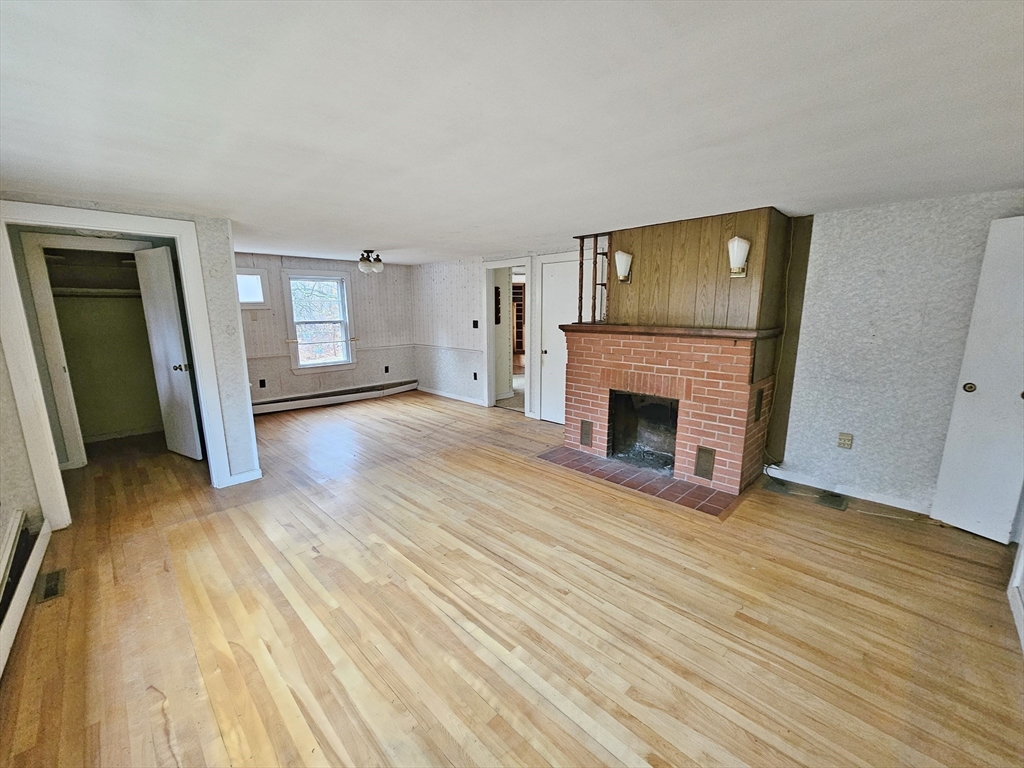 190 Mile Hill Road Boylston, MA 01505 - Photo 5 of 17