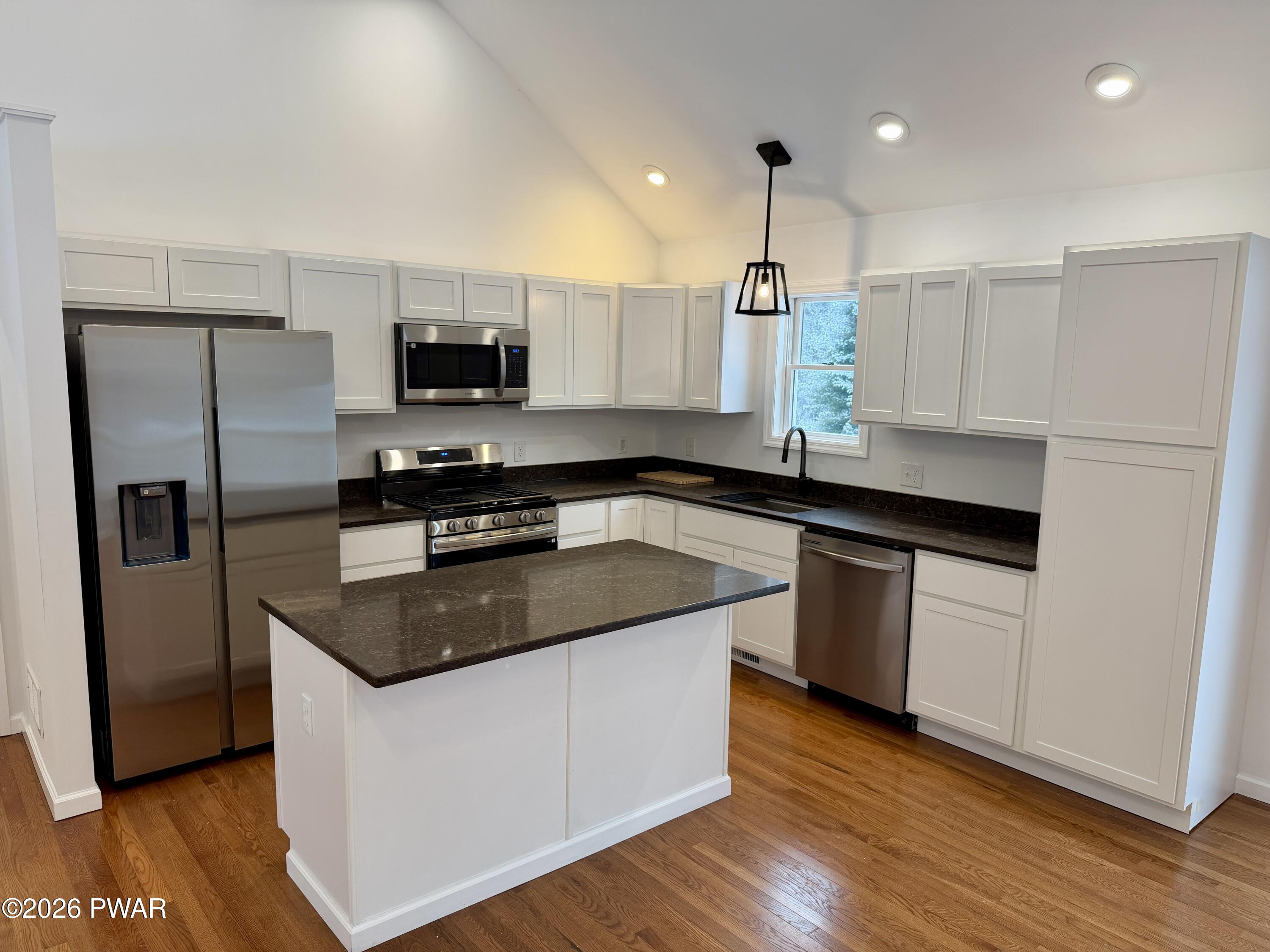 199 Fox Road Dingmans Ferry, PA 18328 - Photo 3 of 16
