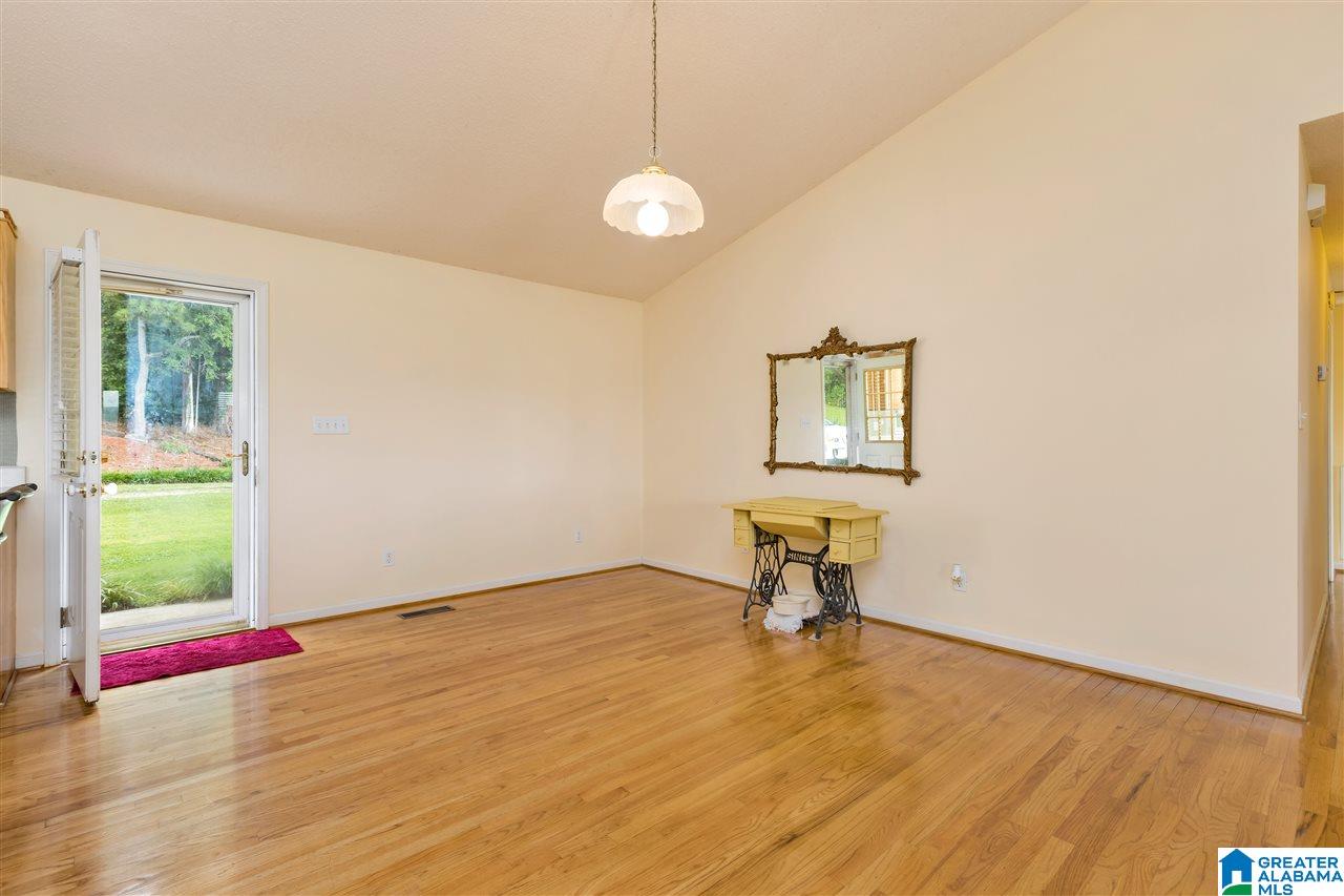 4367 County Road 39 Oneonta, AL 35121 - Photo 14 of 34
