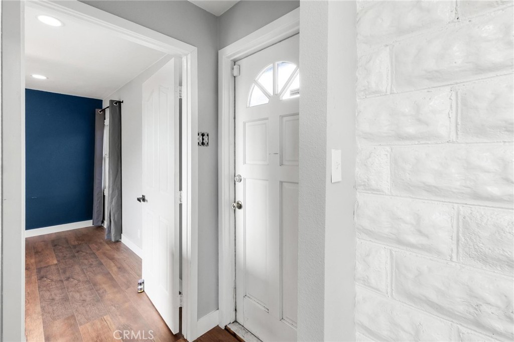 34789 Wildwood Canyon Road Yucaipa, CA 92399 - Photo 25 of 52 a view of a bathroom with shower