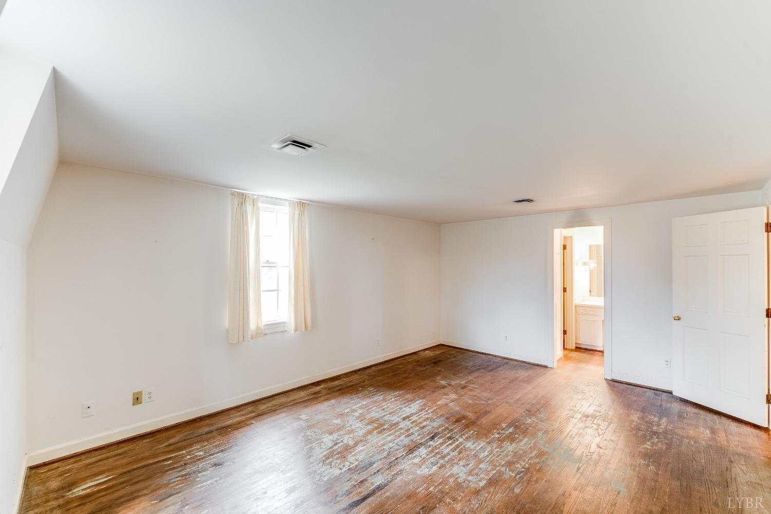 1994 Link Road Lynchburg, VA 24503 - Photo 18 of 36 Gallery Image 18