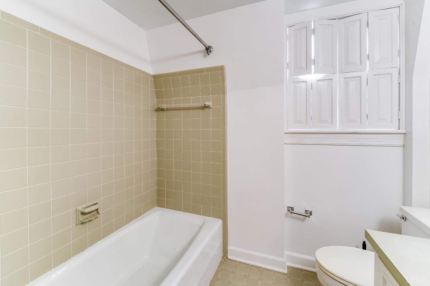 1994 Link Road Lynchburg, VA 24503 - Photo 29 of 36 Gallery Image 29