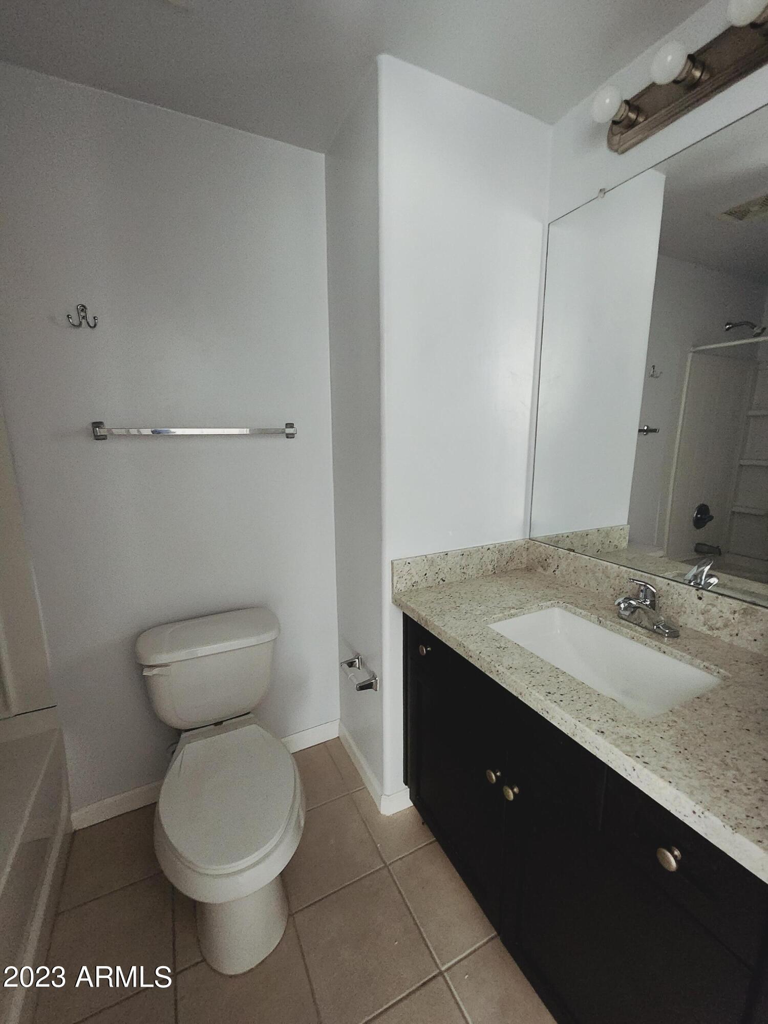 1920 East Bell Road, Unit 1193 Phoenix, AZ 85022 - Photo 21 of 28 20231031_104035