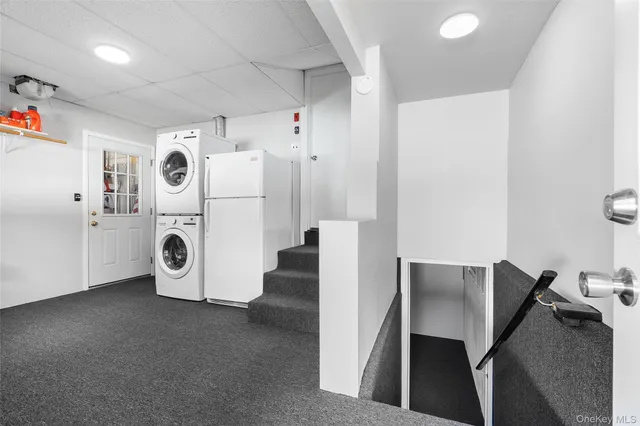 $699,999 | 148 South Hillside Avenue, Nesconset, NY 11767