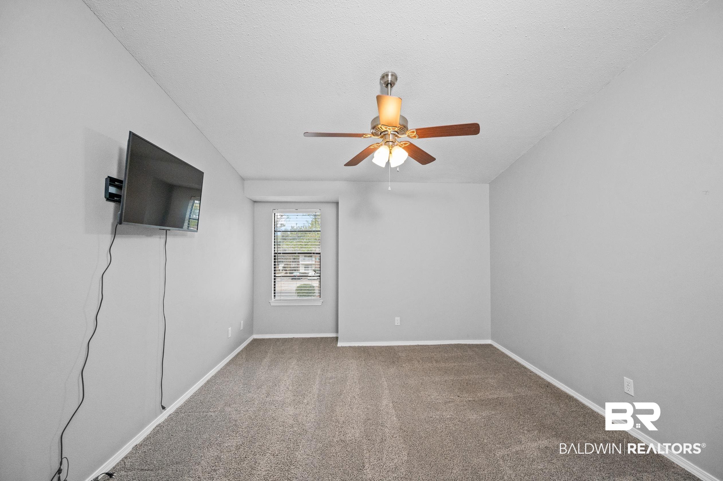 6040 Grelot Road, Unit 201 Mobile, AL 36609 - Photo 11 of 21