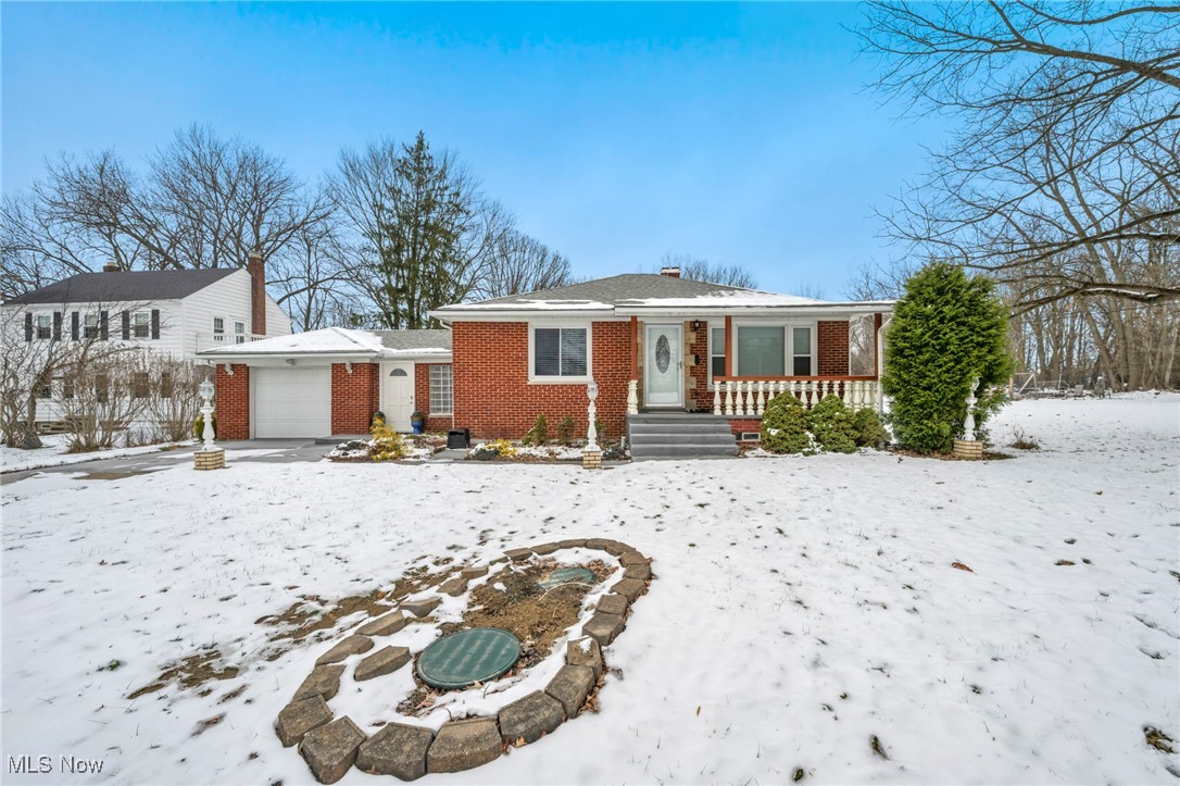 12976 West Pleasant Valley Road Cleveland, OH 44130 - Photo 1 of 47 Gallery Image 1