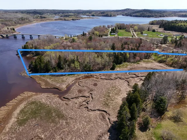 $75,000 | 21 East Palmer Road, Machiasport, ME 04655