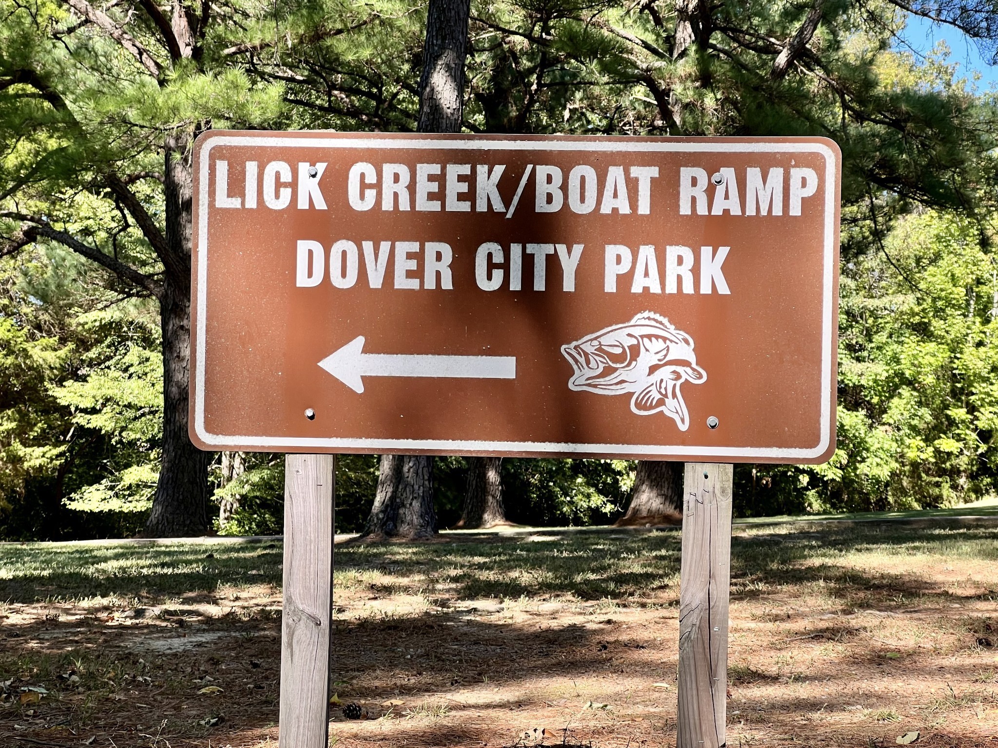 0 Refuge South Road Dover, TN 37058 - Photo 5 of 8 a sign on the side of a street