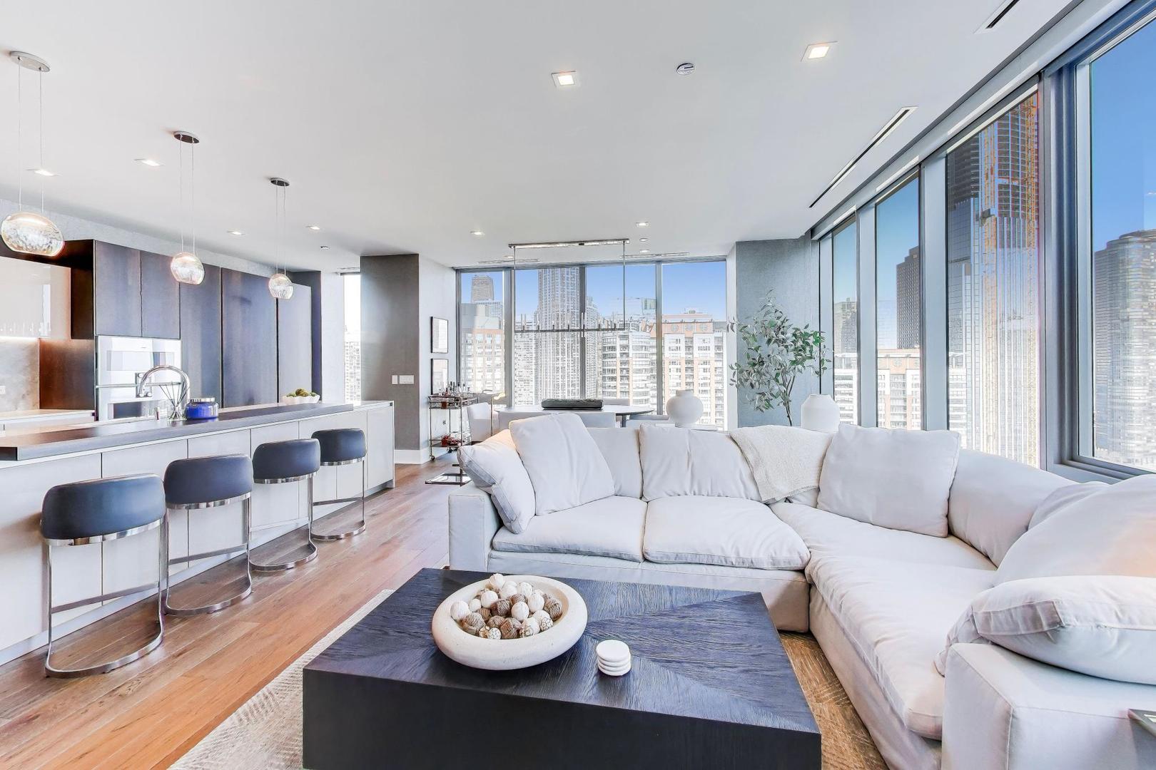 363 East Wacker Drive, Unit 2108 Chicago, IL 60601 - Photo 15 of 76