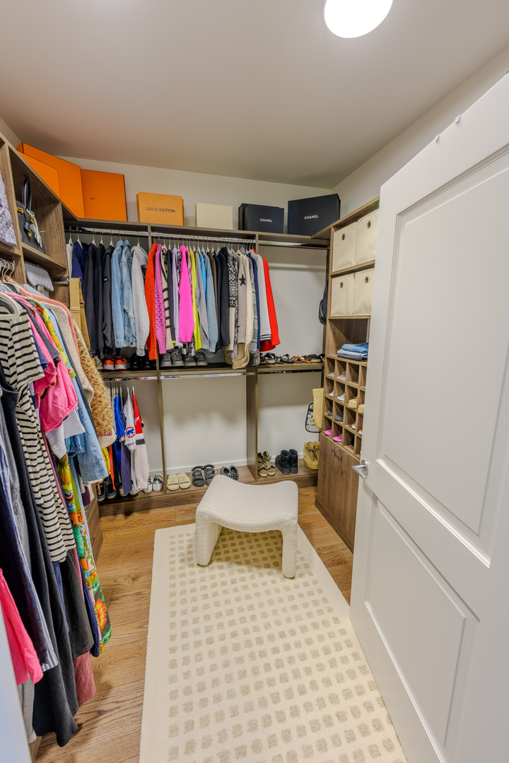 363 East Wacker Drive, Unit 2108 Chicago, IL 60601 - Photo 36 of 76