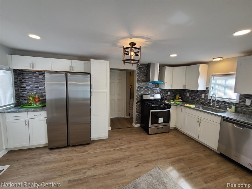 12111 Griffin Road Memphis, MI 48041 - Photo 5 of 36