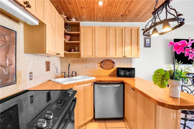 $315,000 | 1217 Bay Street, Unit 206A, Tybee Island, GA 31328