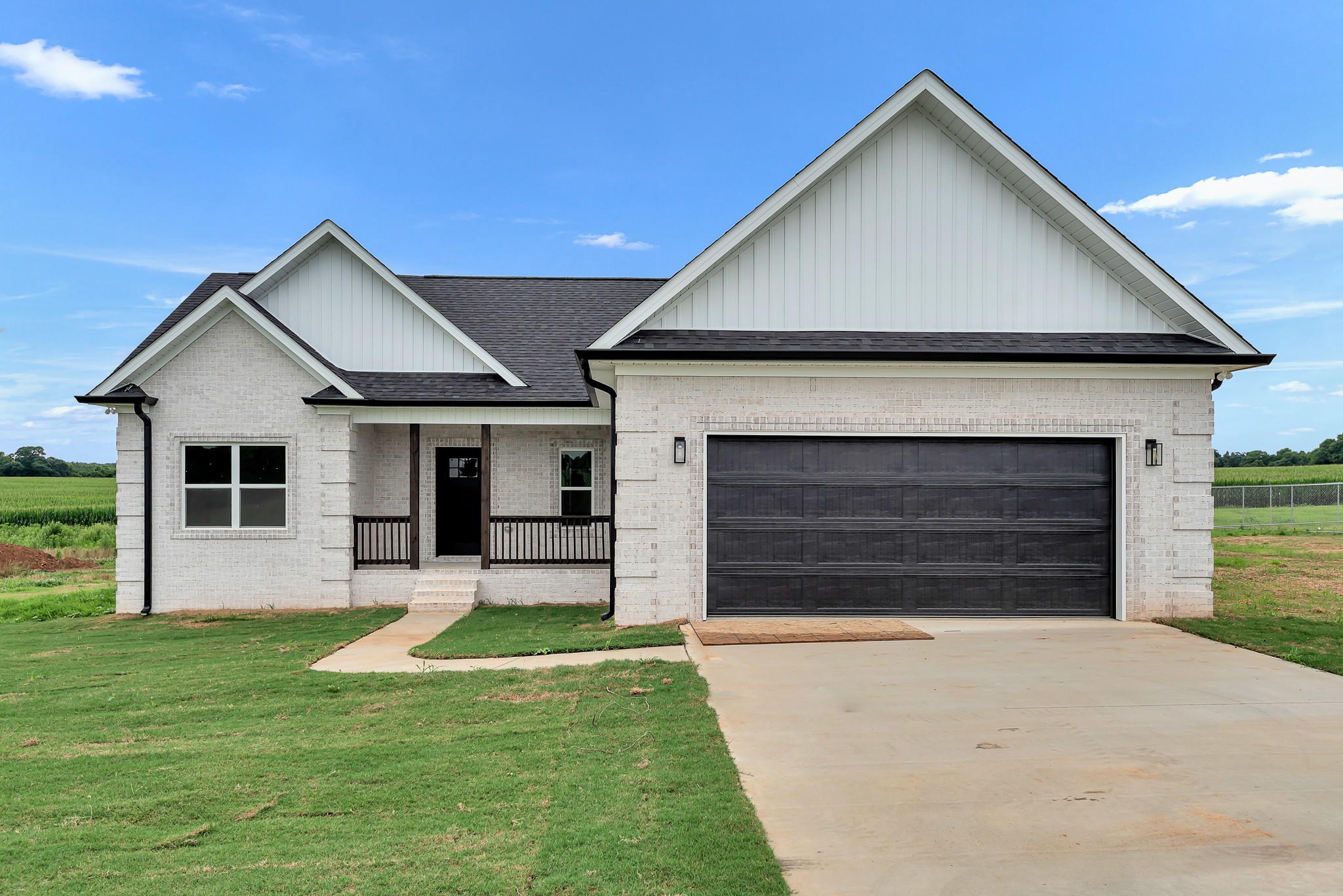 1380 Lanning Road Lawrenceburg, TN 38464 - Photo 2 of 21