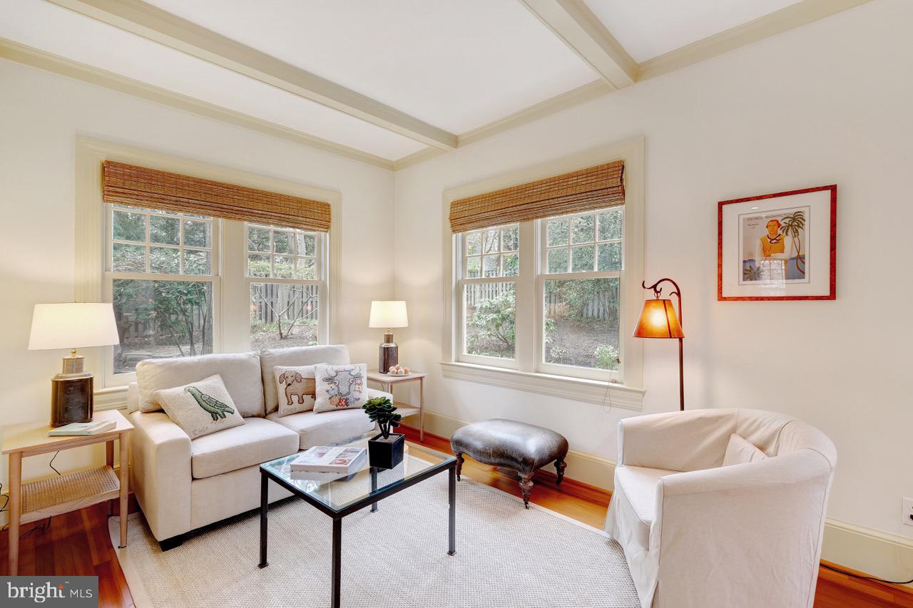 4501 30th Street Northwest Washington, DC 20008 - Photo 19 of 58 Unbelievably comfortable family room