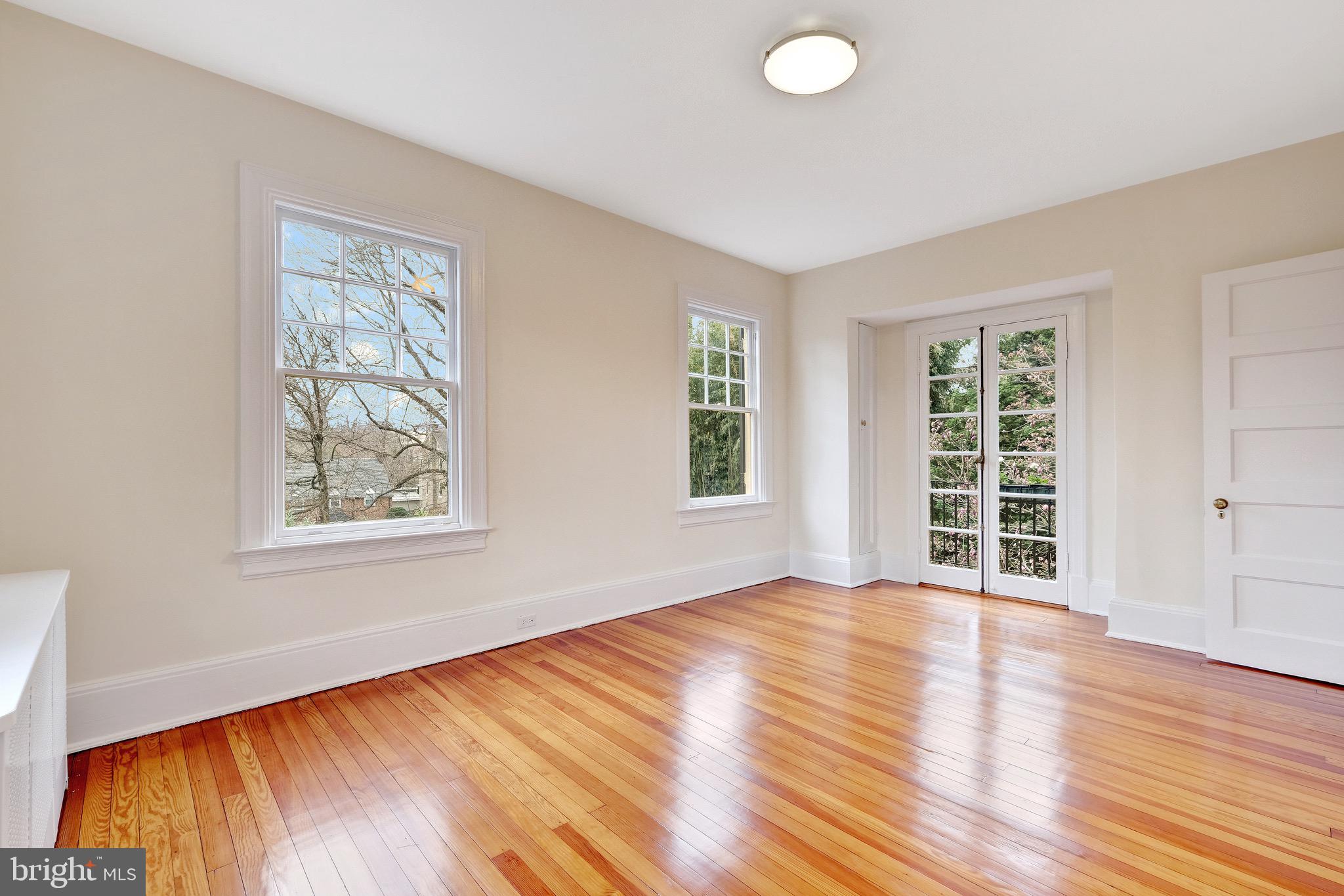 4501 30th Street Northwest Washington, DC 20008 - Photo 41 of 58 Bedroom 4 has three exposures