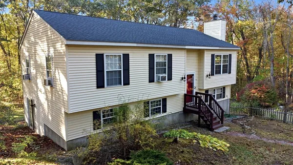 $560,000 | 73 A Beaver Street, Milford, MA 01757