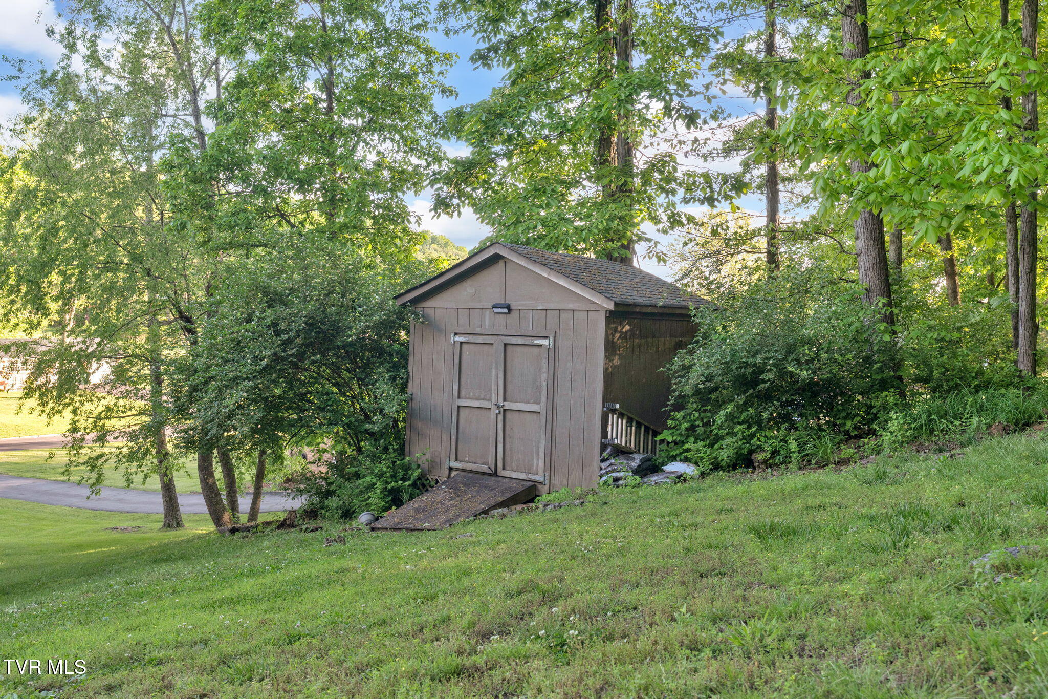 588 Spring Valley Road Bristol, VA 24201 - Photo 49 of 50 44-web-or-mls-DSC08557