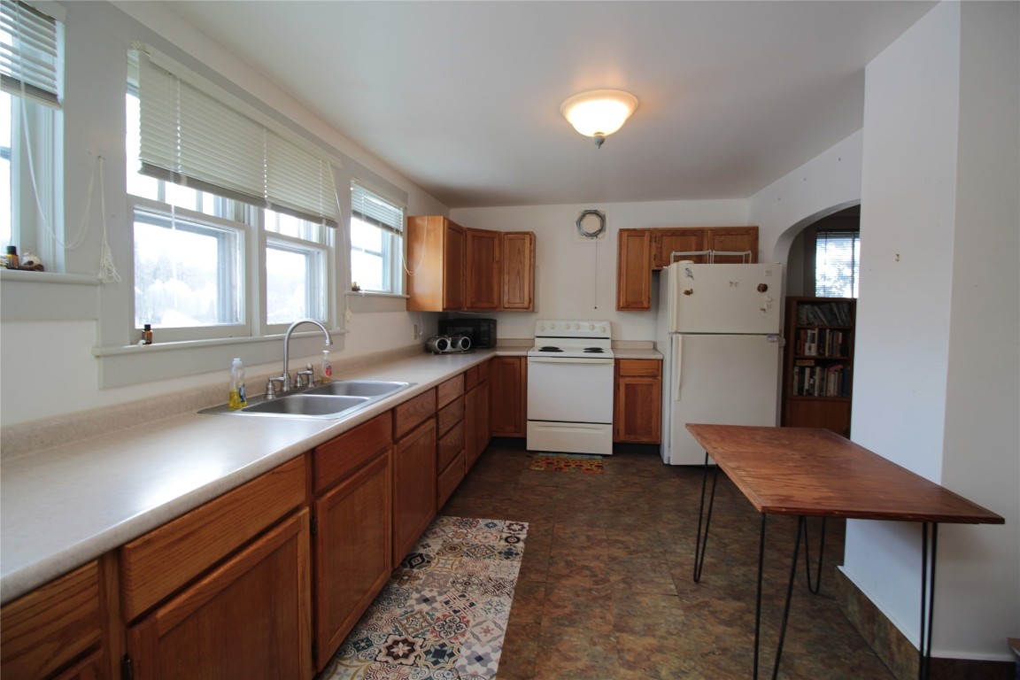 323 Hurd Road Harpursville, NY 13787 - Photo 6 of 44