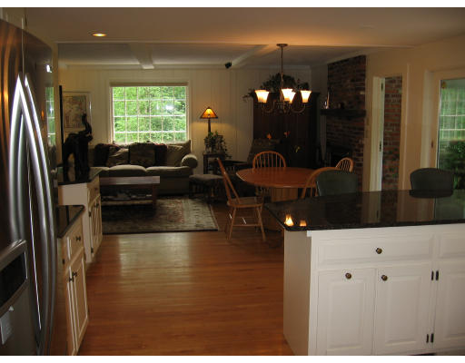 86 Harrington Ridge Road Sherborn, MA 01770 - Photo 8 of 26 Gallery Image 8