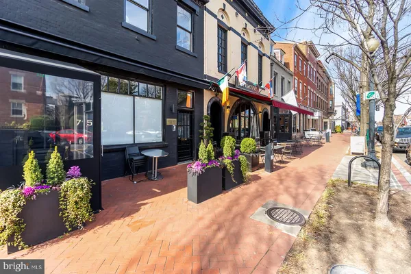 $6,000 | 1016 G Street Southeast, Washington, DC 20003