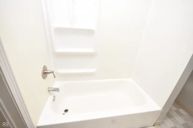 $935 | 1523 South Talbott Street, Indianapolis, IN 46225