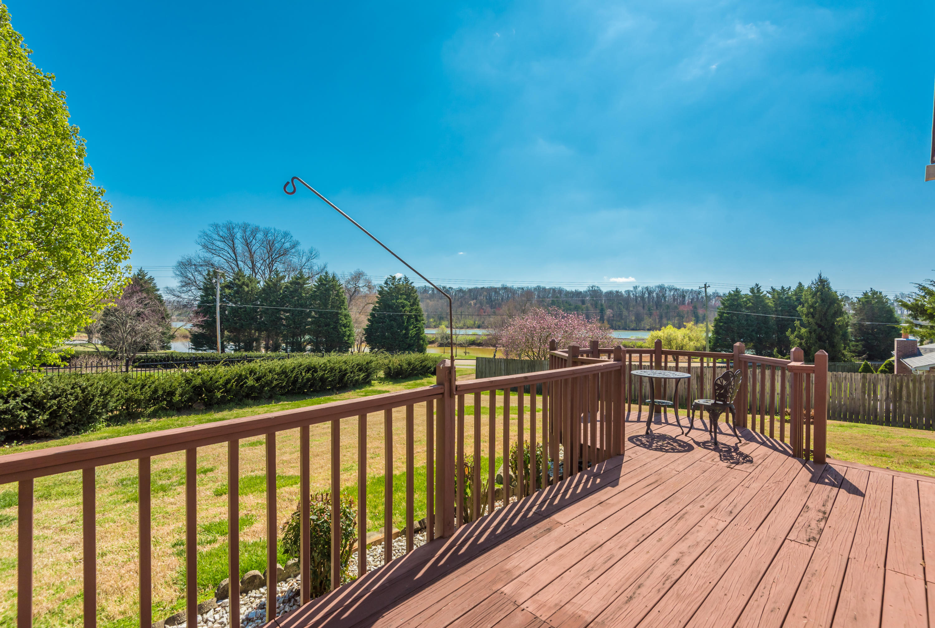 804 Spinnaker Road Knoxville, TN 37934 - Photo 2 of 7 804SpinnakerRd-6