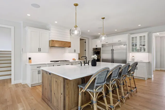 $1,375,000 | 5195 Ranchview Lane North, Plymouth, MN 55446