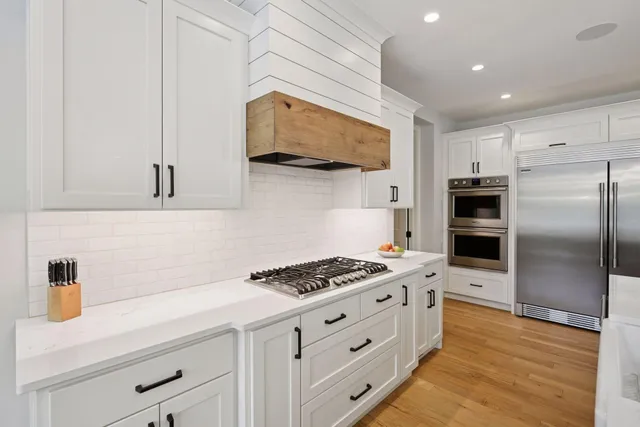 $1,375,000 | 5195 Ranchview Lane North, Plymouth, MN 55446