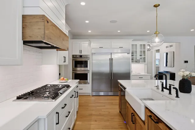 $1,375,000 | 5195 Ranchview Lane North, Plymouth, MN 55446