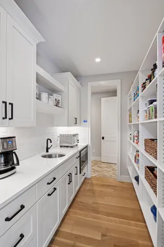 $1,375,000 | 5195 Ranchview Lane North, Plymouth, MN 55446