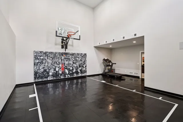 $1,375,000 | 5195 Ranchview Lane North, Plymouth, MN 55446