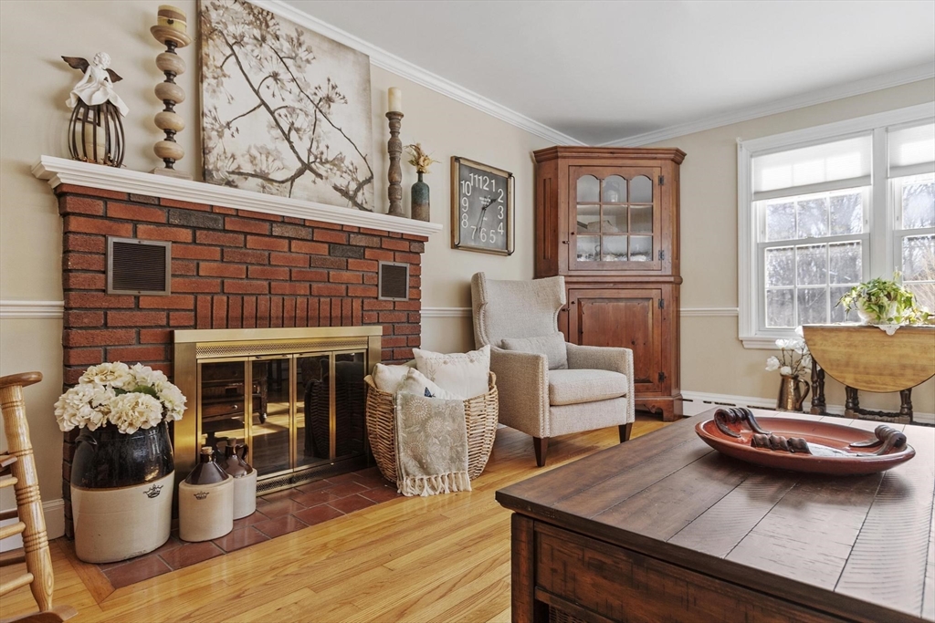 38 Knower Road Westminster, MA 01473 - Photo 7 of 40 a living room with furniture and a fireplace
